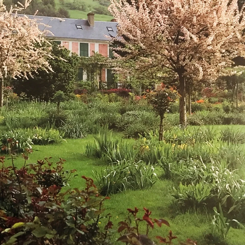 NWT  "Monet's Garden - Through the Seasons at Giverny" by Vivian Russel - Picture 12 of 12